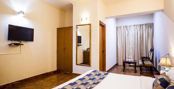 Hotel The Naldehra à Shimla Extérieur photo
